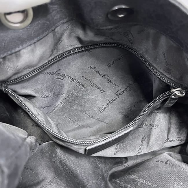 サルヴァトーレ フェラガモ トートバッグ ブラック ガンチーニ AU-21