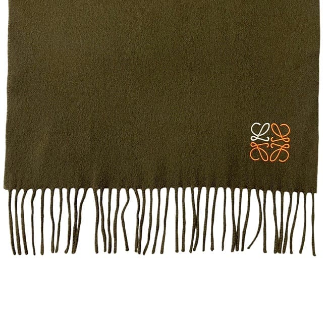 ロエベ マフラー カーキグリーン アナグラム 美品 クリーニング済み