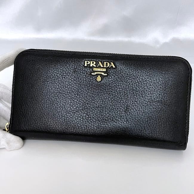 【箱付き】PRADA 長財布　ラウンドファスナー　レザー　黒　ゴールド金具 箱付き PRADA プラダ 長財布 ラウンドジップ サフィアーノレザー