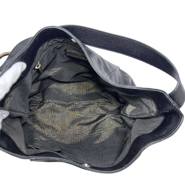 サルヴァトーレフェラガモ ショルダーバッグ ブラック ガンチーニ 美品