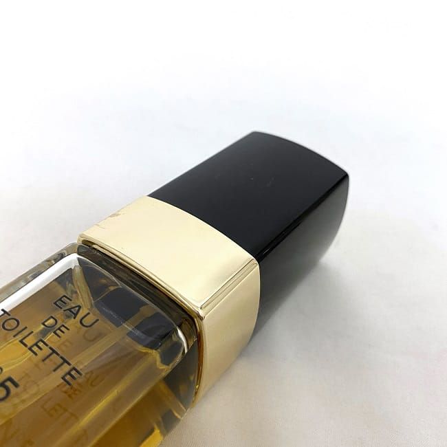 新品未開封♡シャネル香水 シャネル 香水 NO5 オードトワレ 開封済み 中古 CHANEL 100ml