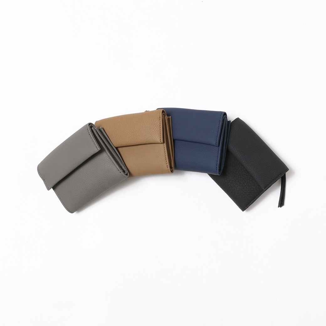 ERA. BUBBLE CALF MINI WALLET - L003|ERA.|イーラ|FIGURE公式セレクトショップ | FIGURE ONLINE ERA. BUBBLE CALF MINI WALLET - L003|ERA.|イーラ|FIGURE公式セレクトショップ | FIGURE ONLINE