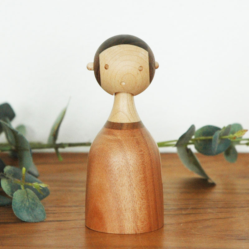 KIN GIRL(���λҡ� H11.2cm ARCHITECTMADE(�������ƥ��ᥤ��)�ǥ�ޡ��� �̲��������֥�������ʪ