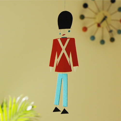 Guardsmanʼ⡦ӡ/Livingly(ӥ󥰥꡼/̲ƥꥢ