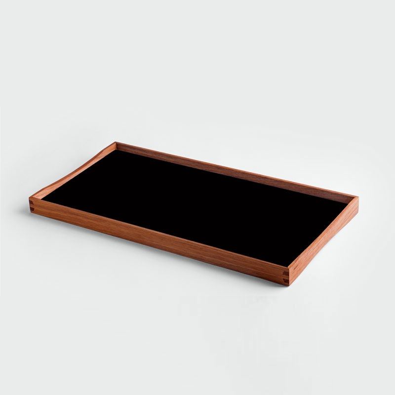 �ե��󡦥桼�� TURNING TRAY�ʥ����˥󥰥ȥ쥤�˥�å� S������ 45��23cm Finn Juhl ARCHITECTMADE(�������ƥ��ȥᥤ��) 702
