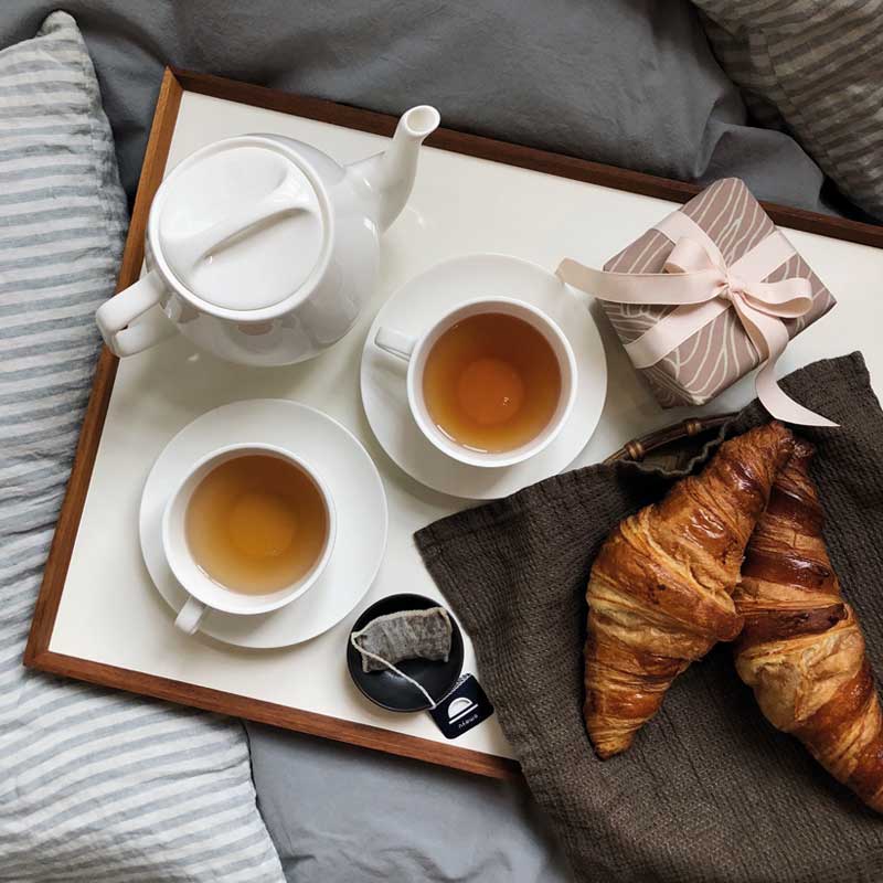 �ե��󡦥桼�� FJ Essence CUP&SAUCER(���åס����������� Finn Juhl ARCHITECTMADE(�������ƥ��ȥᥤ��) 650