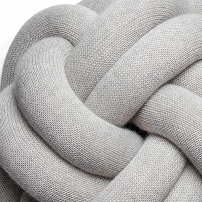 Knot Cushion(�Υåȥ��å�����30cm �ۥ磻�ȥ��졼  DESIGN HOUSE stockholm(�ǥ�����ϥ��� ���ȥå��ۥ��)