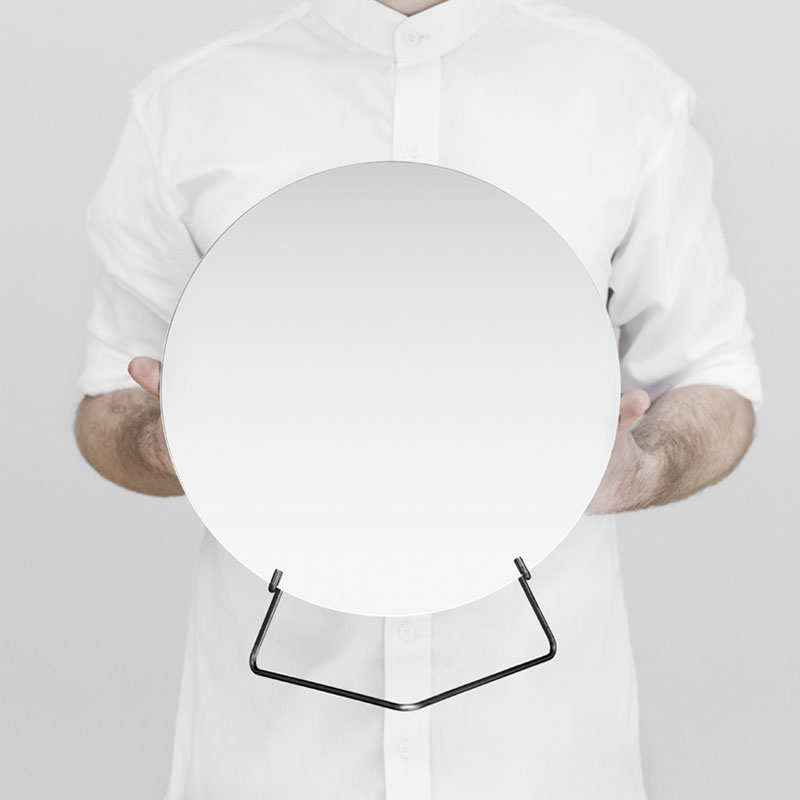 Standing Mirror�ʥ�����ǥ��󥰥ߥ顼�� 30cm �֥�å� ���ߥ顼 MOEBE(�ࡼ��) �ǥ�ޡ���