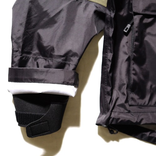 ڥͥݥԲġ RG UTILITY RAIN JACKET