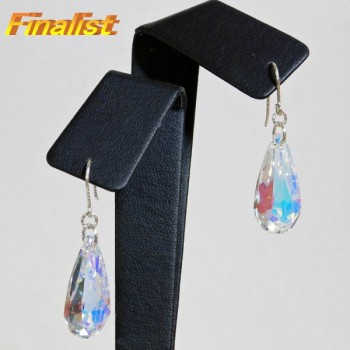 スワロフスキー　ツユ型シルバー（SV925）ピアス追跡可能メール便で発送