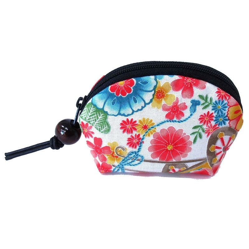 撥水ラミネート】ミニサイズのシェル型ポーチNo.13 英字