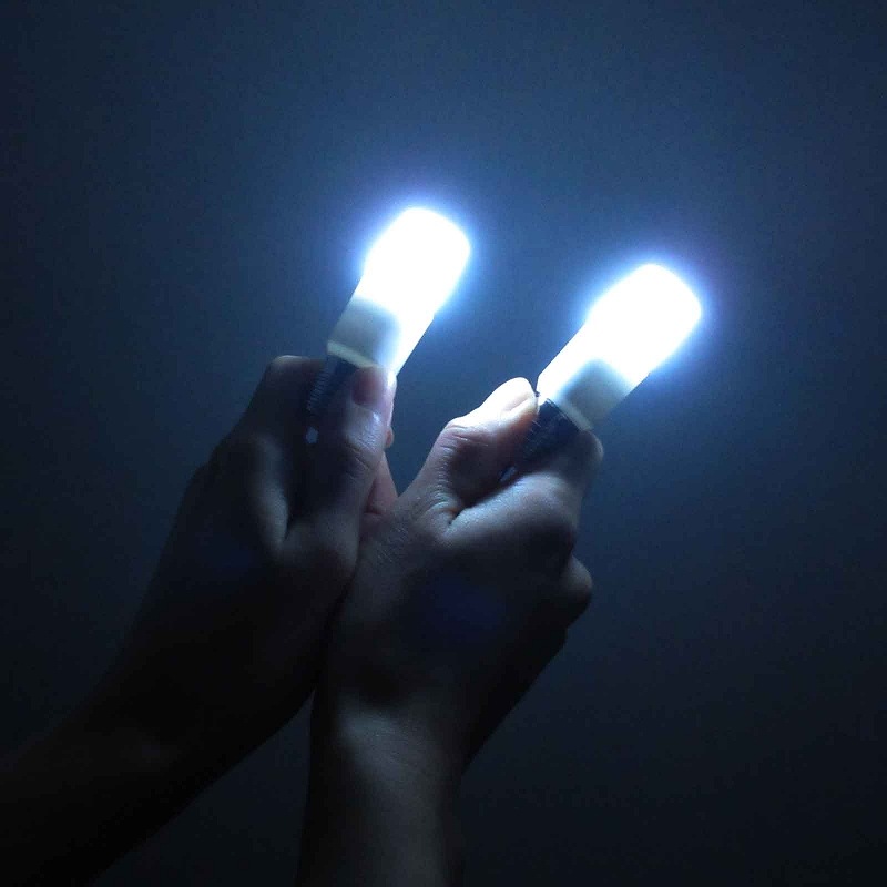 オタ芸ペンライト ストラップ 2本セット No 604 138 世界の価値ある商品をお客様のお手元に届ける輸入雑貨卸 株式会社ファーストアロー First Arrow