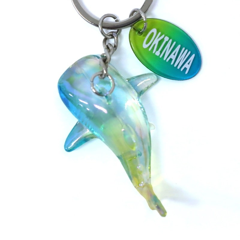 キラキラマリンキーホルダー 沖縄 ジンベエザメ 3色アソート No.603