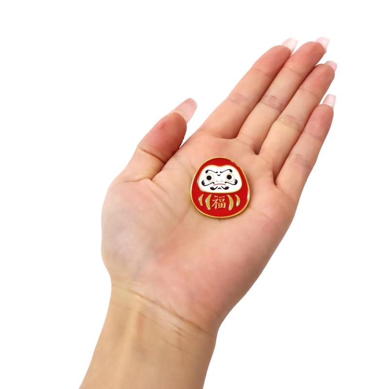 ピンバッジ ダルマ No.303-935 | 世界の価値ある商品をお客様のお手元