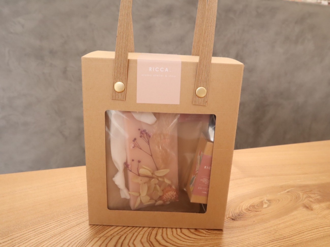 ギフトBOX - ボタニカルフラワー -