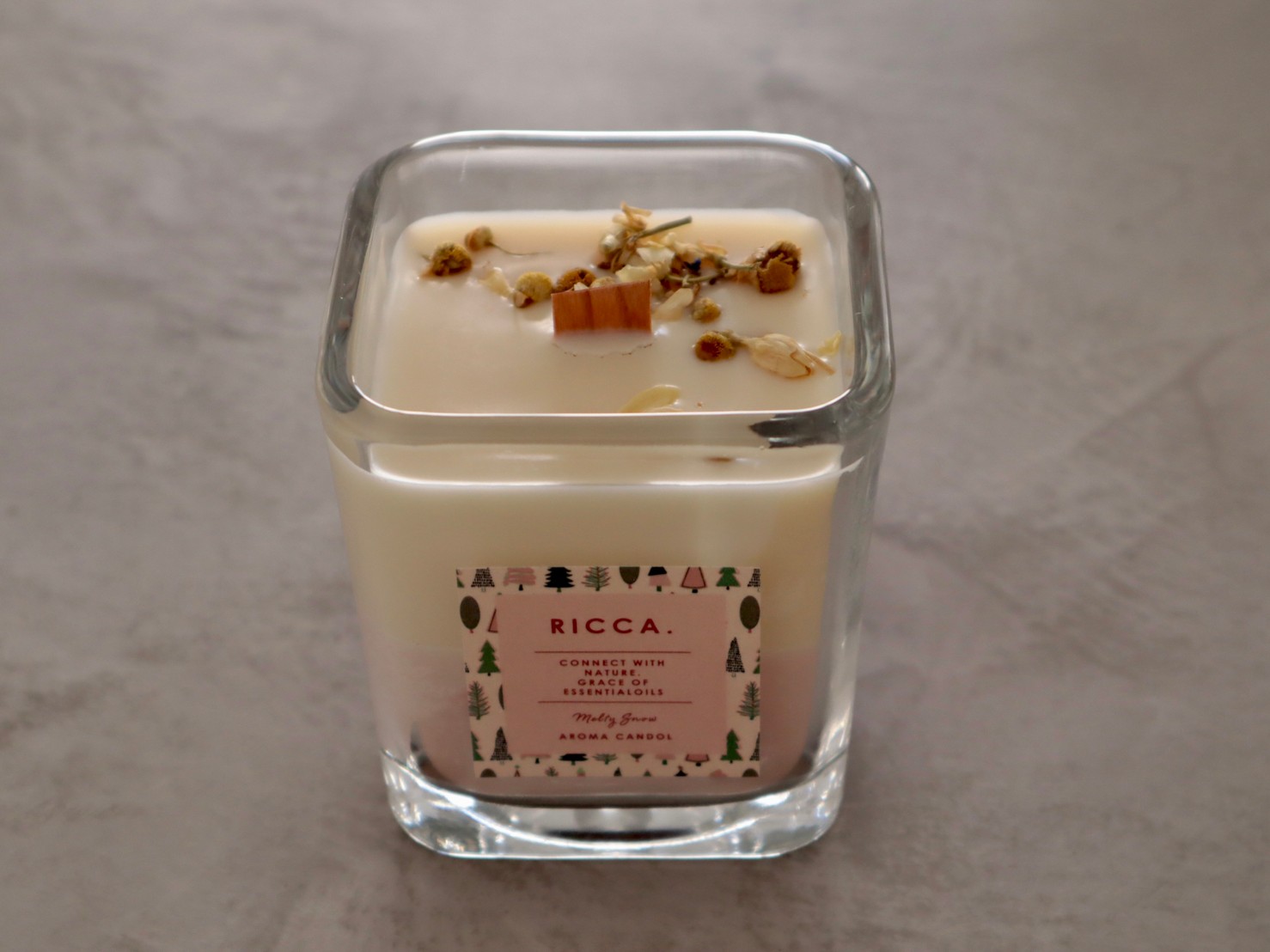 クリスマス限定キャンドル - 選べる3種の香り -（2025年12月3日～随時配送可能）