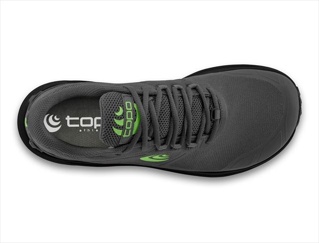 トポ アスレチック topo athletic トレイルランニングシューズ