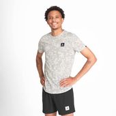 SAYSKY セイスカイ ランニングTシャツ OMRSS31c1049 Camo Combat T-shirt - Sand Aop メンズ 半袖Tシャツ レギュラーフィット カモコンバット ストレッ