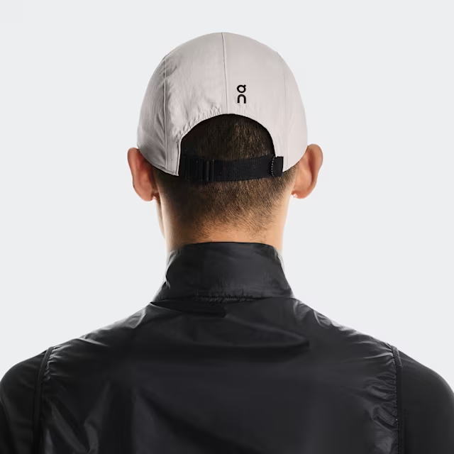 On ���� ���˥󥰥���å� Performance Cap U Pearl 2UE30501367 �ѥե����ޥ󥹥���å� �ȥ쥤����˥� �ȥ��� �ޥ饽�� �л� �ȥ�å��� ���祮�� �����ȥɥ� �ϥ����� ��� ��ǥ����� ��˥��å���