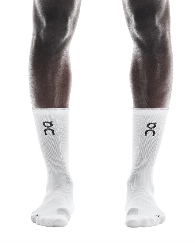 On ���� Performance Run Sock High U White/Glacier 2UF10040813 ��˥��å��� ���˥󥰥��å��� �ѥե����ޥ� ��� ���å� �ϥ� �ߥ˥��롼 �ϥ����å��� ���å���� �̵��� �ۼ�®�� �ɥ饤 �尵���������ݡ��� �졼�� �ȥ졼�˥� �ޥ饽��