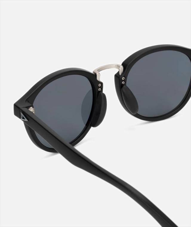 TYMER �����ޡ� ���ݡ��� ���˥� ���󥰥饹 Oliver ����С� TY105 Grey Polarized �и����졼��� �ɳ��� �ե��å� ����ˤ��� ��� 5������ �ȥ쥤����˥� �ȥ��� �ޥ饽�� �����ȥɥ� �ե��� �ե��å��� ��������å��� ���ä�����