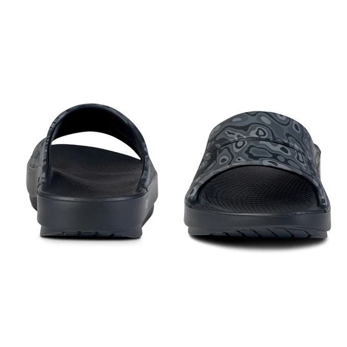 OOFOS �����ե��� �ꥫ�Х꡼������� OOahh Sport �������� ���ݡ��� 5020040 Black Water Camo �׷�ۼ� ���å���� ����������� ���ݡ��ĥ������ ��� ��ǥ����� ��˥��å��� ���˥� �ޥ饽�� �襬 ���ݡ��� �ӡ����� �ӡ���������� ���饤��