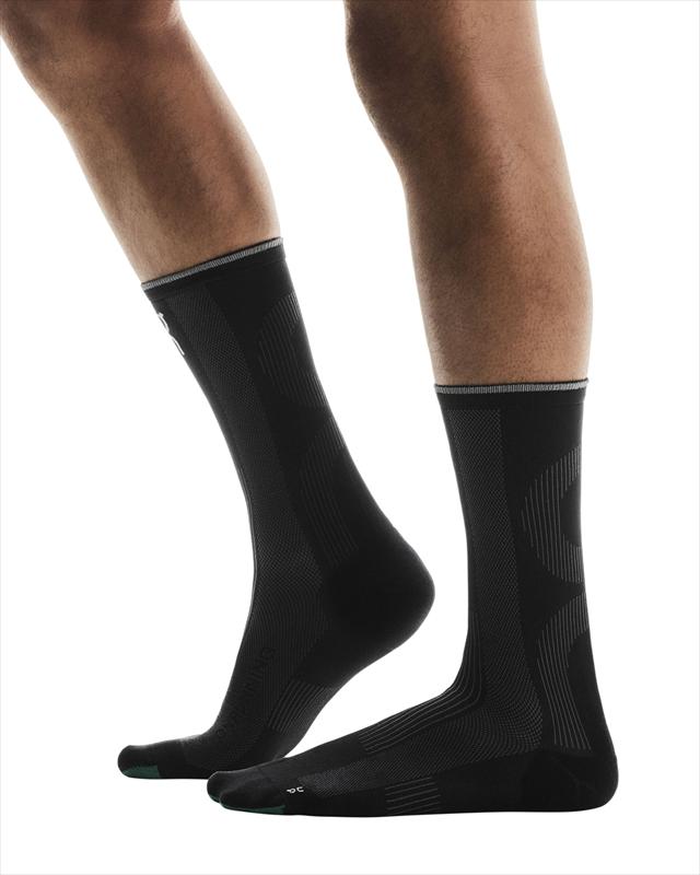 On ���� Elite Run Sock High U Black 2UF10010553 ��˥��å��� ���˥󥰥��å��� ���꡼�� ��� ���å� �ϥ� �ߥ˥��롼 �ϥ����å��� Ĺ��Υ��� �̵��� �ۼ�®�� DryTec �ɥ饤�ƥå� �尵���������ݡ��� �졼�� �ȥ졼�˥� �ƥ���� �ޥ饽��