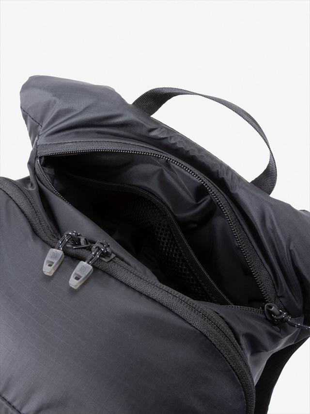 THE NORTH FACE ���Ρ����ե����� ONE MILE 22 NM62460 22L �֥�å� ��˥��å��� ���ޥ���22 ���˥� �Хå��ѥå� ���å� �ǥ��ѥå� ���å����å� �ȥ�å��� �л� �ϥ����� �ȥ�٥� �����ȥɥ�