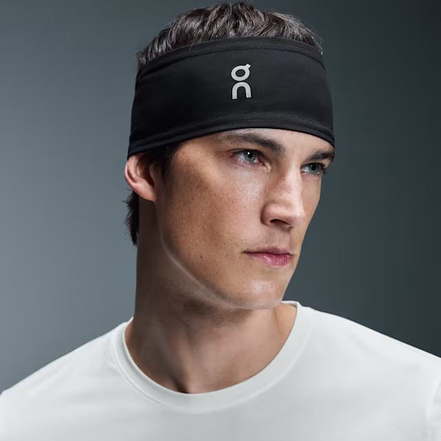 On ���� ���˥� Core Headband U Black 2UE30480553�����إåɥХ�� �ȥ쥤����˥� �ȥ��� �ޥ饽�� �л� �ȥ�å��� ���祮�� �����ȥɥ� �ϥ�����  ����ʤ��ե��åȴ� ���餫΢���� ��ե쥯���� �Ƶ�ȿ�� ®�� �ݲ� �Ȥ�