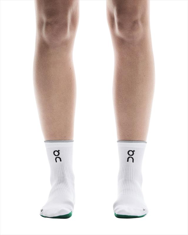 On ���� Elite Run Sock Mid U White/Ivory 2UF10430924 ��˥��å��� ���˥󥰥��å��� ���꡼�� ��� ���å� �ߥå� ������������ ����֤��� Ĺ��Υ��� �̵��� �ۼ�®�� DryTec �ɥ饤�ƥå� �尵���������ݡ��� �졼�� �ȥ졼�˥� �ƥ���� �ޥ饽��