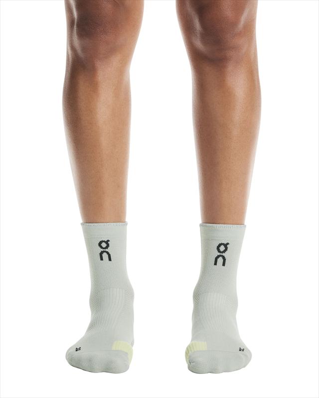 On ���� Performance Run Sock Mid U Tin/Lemonade 2UF10054781 ��˥��å��� ���˥󥰥��å��� �ѥե����ޥ� ��� ���å� �ߥå� ������������ ����֤��� ���å���� �̵��� �ۼ�®�� �ɥ饤 �尵���������ݡ��� �졼�� �ȥ졼�˥� �ޥ饽��