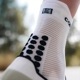 Compressport ����ץ쥹�ݡ��� ���˥󥰥��å��� Pro Racing Socks v4.0 Run High XU00046B0013 WHITE/BLACK �ץ� �졼���󥰥��å��� V4.0 ��� �ϥ� �ߥ˥��롼 �ޥ饽�� ������ ���˥� �ȥ쥤����˥� �ȥ��� ���������ݡ��� �̵��� ���å����