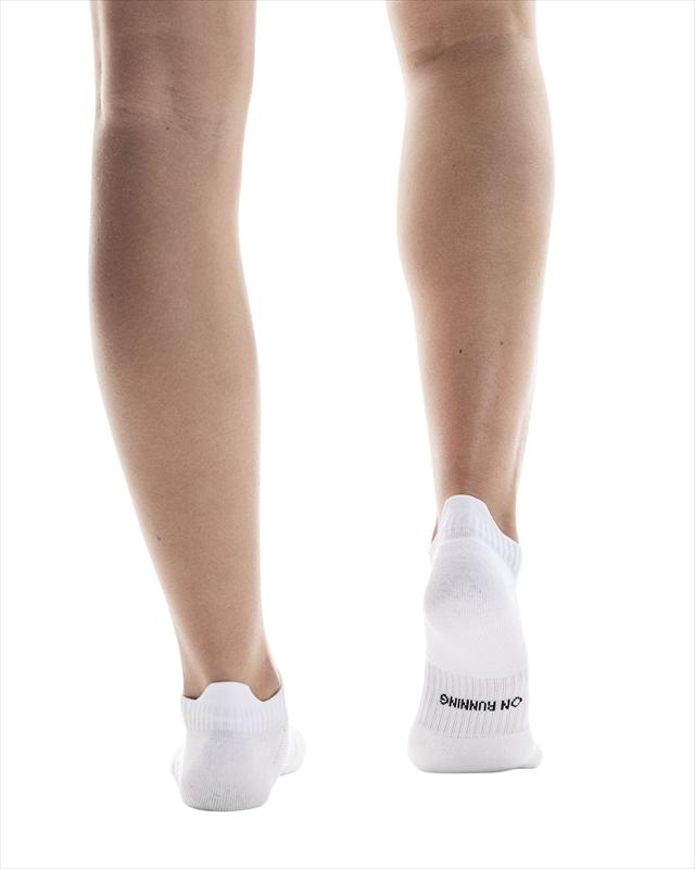 On ���� Core Run Sock Low 2P U White 2UF10080069 ��˥��å��� ���˥󥰥��å��� ���� ��� ���å� ���� 2­�� 2­���å� �Ρ����硼 ����֤��� ���å���� �̵��� �ۼ�®�� �ɥ饤 �尵���������ݡ��� �졼�� �ȥ졼�˥� �ޥ饽��