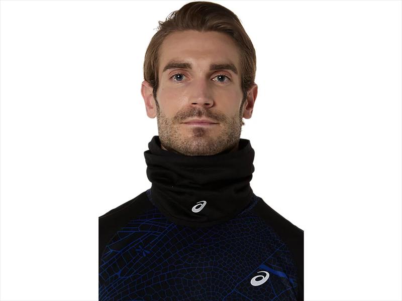 asics �����å��� 3013B183 WINTER RUN NECK WARMER PERFORMANCE BLACK �����󥿡����˥󥰥ͥå��������ޡ� �֥�å� �� �ɴ� �ݲ� ���ȥ�å� ���˥� �ȥ쥤����˥� �ȥ��� �����ȥɥ� �л� �ޥ饽��