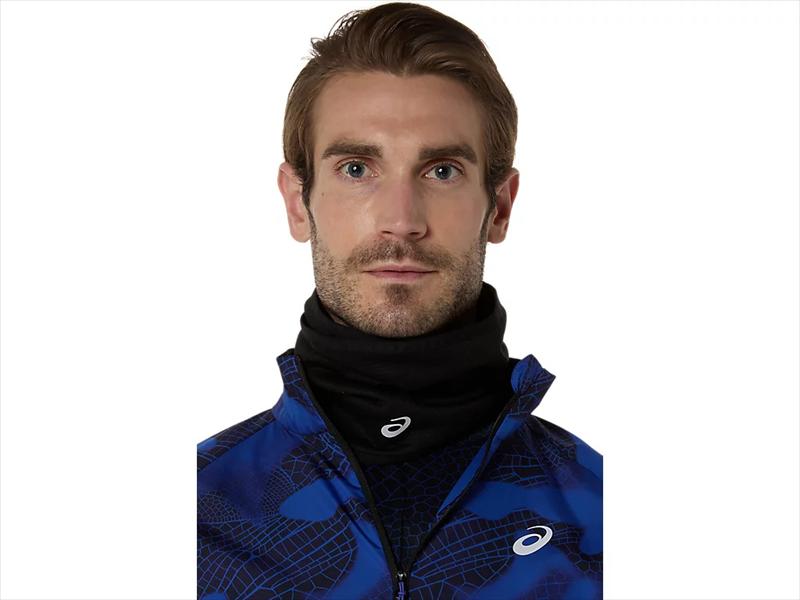 asics �����å��� 3013B183 WINTER RUN NECK WARMER PERFORMANCE BLACK �����󥿡����˥󥰥ͥå��������ޡ� �֥�å� �� �ɴ� �ݲ� ���ȥ�å� ���˥� �ȥ쥤����˥� �ȥ��� �����ȥɥ� �л� �ޥ饽��
