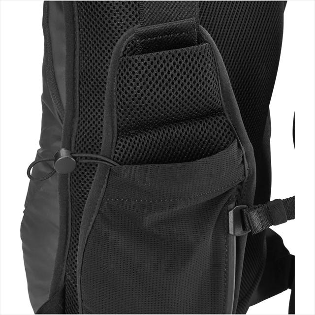 Nike �ʥ��� ���ߥ塼���� ���꡼�� �Хå��ѥå�  RN8066 �֥�å�/����С� �ȥ쥤����˥� �ȥ��󥶥å� ���˥󥰥٥��� ���å����å� �ϥ��ɥ졼������б� �̶Х�� �л� �ȥ�å��� ��� ��ǥ�����