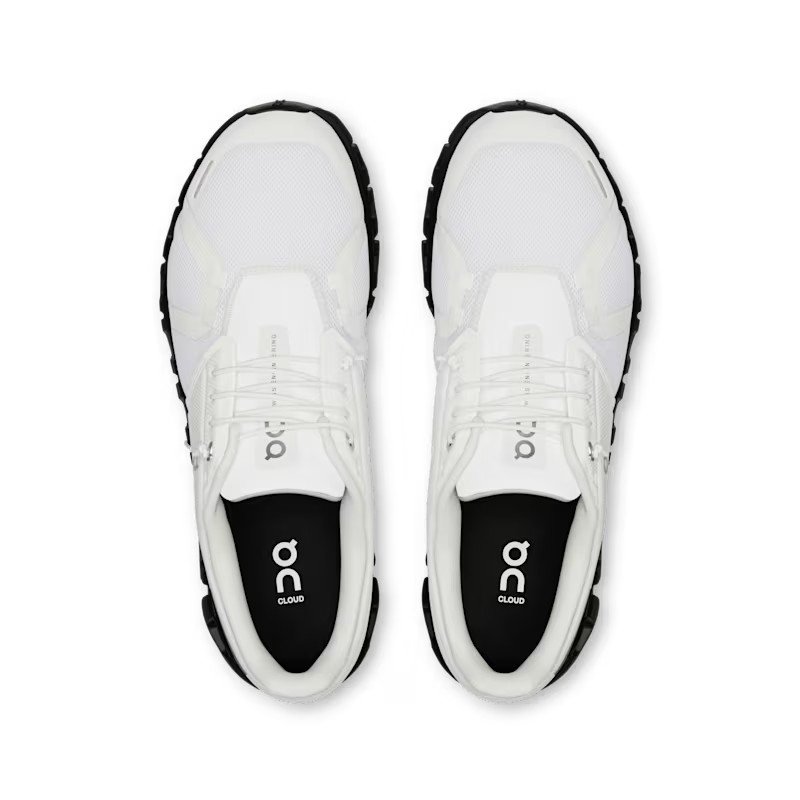 ON ���� Cloud 6 White/Black Men 3MF10070462 ���饦��6 ��� ���˥󥰥��塼�� ���ˡ����� �������� ���å���� ���� �ȥ졼�˥� �ե��åȥͥ����� ���������� ������� �ޥ饽�� ���祮�� 
