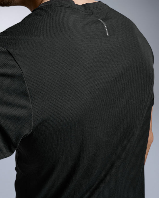 2XU �ġ������ॺ�桼 ȾµT����� Aero Trail Tee MR7672A ��� BLK/BRF ������ �ȥ쥤�� �ƥ��� ���˥� �ޥ饽�� ���祮�� �ȥ쥤����˥� �ȥ��� �졼�� ���� �۴�®�� �ۼ�ȯ�� �̵���