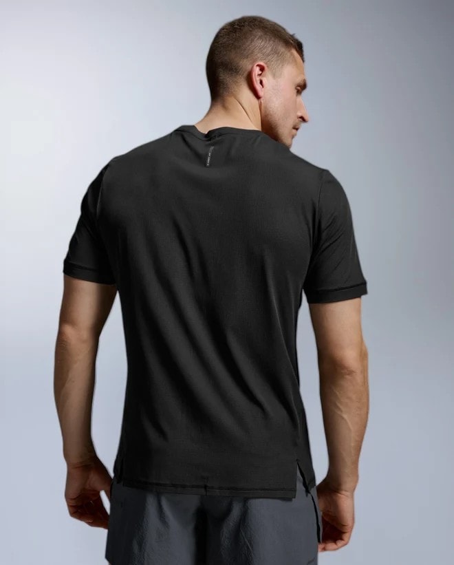 2XU �ġ������ॺ�桼 ȾµT����� Aero Trail Tee MR7672A ��� BLK/BRF ������ �ȥ쥤�� �ƥ��� ���˥� �ޥ饽�� ���祮�� �ȥ쥤����˥� �ȥ��� �졼�� ���� �۴�®�� �ۼ�ȯ�� �̵���
