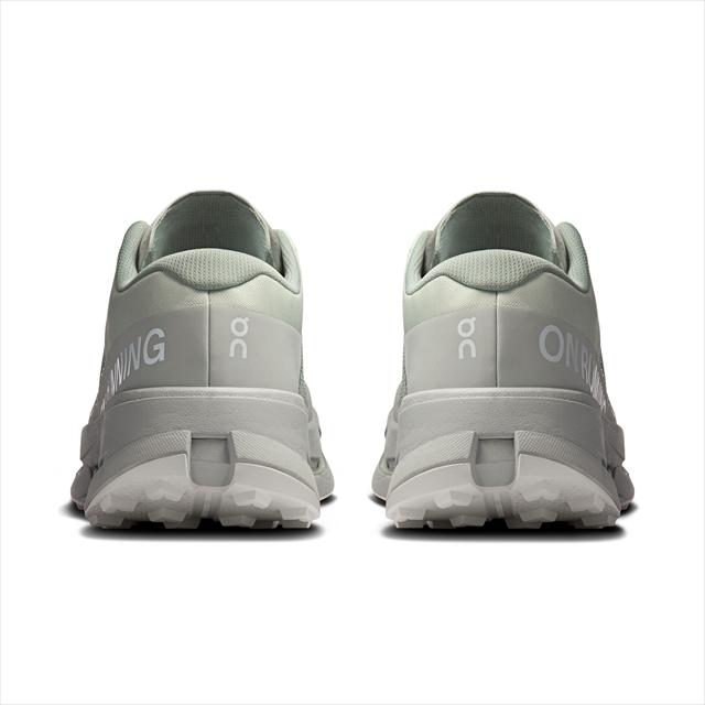 On ���� Cloudultra 3 M Iceberg/Glacier 3MF30234788 ��� �ȥ쥤����˥󥰥��塼�� ���饦�ɥ���ȥ�3 Ĺ��Υ ��� �ȥ��� ����å� ���� ���å���� ȿȯ ��󥷥塼 ���ˡ����� ���饦�ɥƥå� �إꥪ�� ���å��� ����å�