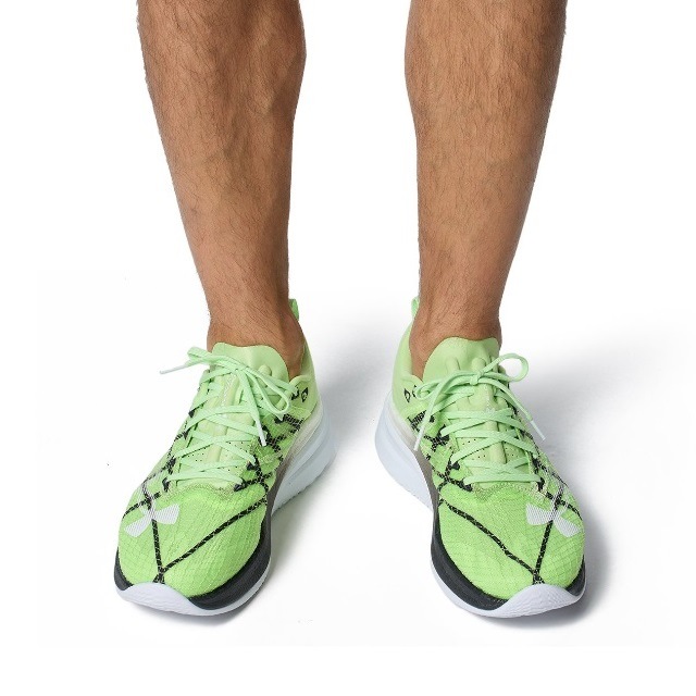 UNDER ARMOUR ������������ޡ� ���˥󥰥��塼�� ���������ƥ� �ץ� UA Velociti Pro ��� 3027560 Morph Green / Anthracite ���� �ѵ��� �ץ졼����¢ ȿȯ�� ����å��� ���֣� ���˥� �ޥ饽�� �졼�� �ȥ졼�˥�