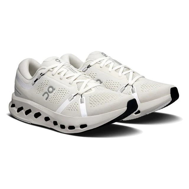 On ���� ���˥󥰥��塼�� Cloudsurfer 2 Wide M Ivory/Ivory 3MF31023334��� ���饦�ɥ����ե���2 �磻�� ���� ���å���� ������ ��󥷥塼 ���ˡ����� ���祮�� �ޥ饽�� ���������� ������桼�� ���� �ȥ졼�˥� Ĺ��Υ ���ե� ��������