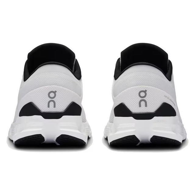 On ���� Cloud X 4 W Ivory/Black 3WE30070791 ������� ��ǥ����� ���˥󥰥��塼�� ���饦�ɥ��å���4 ���ˡ����� �������� ���å���� ���� �ȥ졼�˥� �ե��åȥͥ����� ���������� ������� �ޥ饽�� ���祮��