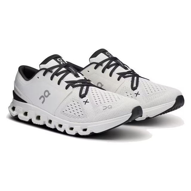 On ���� Cloud X 4 W Ivory/Black 3WE30070791 ������� ��ǥ����� ���˥󥰥��塼�� ���饦�ɥ��å���4 ���ˡ����� �������� ���å���� ���� �ȥ졼�˥� �ե��åȥͥ����� ���������� ������� �ޥ饽�� ���祮��