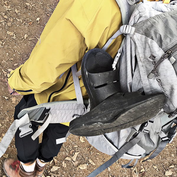 OOFOS �����ե��� �ꥫ�Х꡼������� OOahh �������� 2000020050211 Black �׷�ۼ� ���å���� ����������� ���ݡ��ĥ������ ��� ��ǥ����� ��˥��å��� ���˥� �ޥ饽�� �襬 ���ݡ��� �ӡ����� �ӡ���������� ���饤��