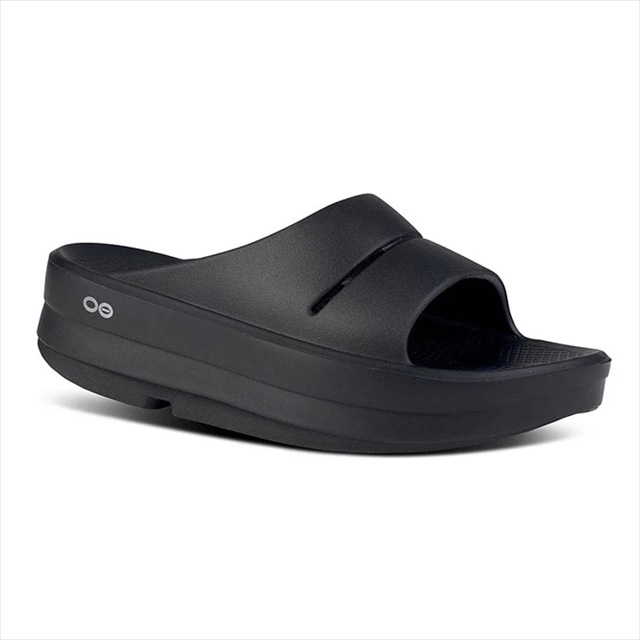 OOFOS �����ե��� �ꥫ�Х꡼������� OOmega OOahh Black ���� �׷�ۼ� ���å���� ����������� ���ݡ��ĥ������ ��� ��ǥ����� ��˥��å��� ���˥� �ޥ饽�� �襬 ���ݡ��� �ӡ����� �ӡ���������� ���饤��