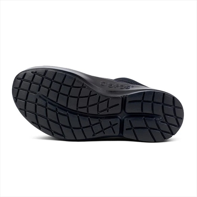 OOFOS �����ե��� �ꥫ�Х꡼������� OOcOOzie Sport Mule Mens Black/Black ��� �׷�ۼ� ���å���� �ꥫ�Х꡼������� ���ݡ��ĥ������ ���˥� �ޥ饽�� �襬 �� �������� ��������å��� �������