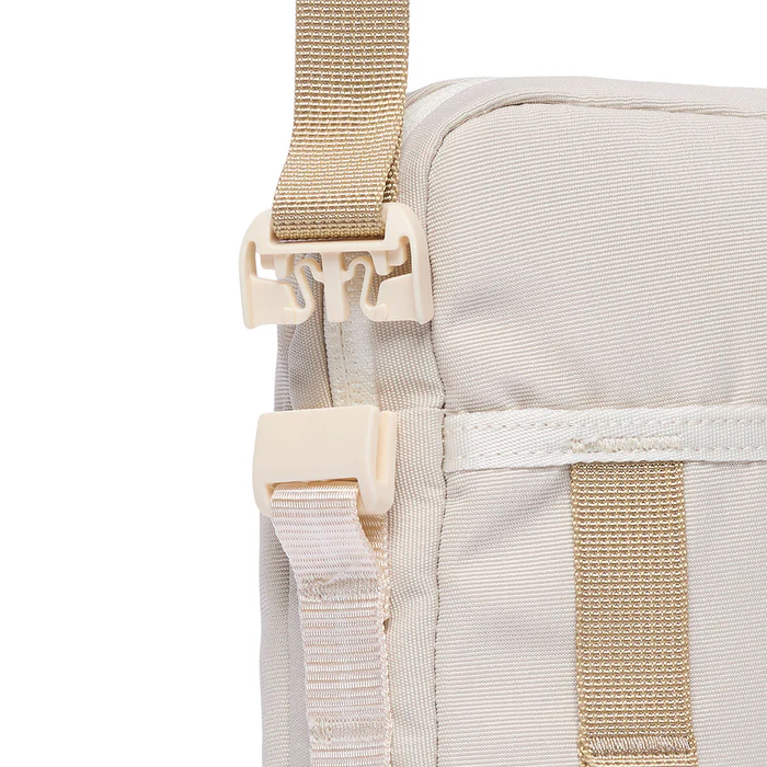 cotopaxi ���ȥѥ��� ���������Хå� TODO 1L SHOULDER BAG Cream �ȡ��� 1��åȥ� ���������ݡ��� �����å��� �ܥǥ��Хå� ���Х� �����ȥɥ� ���ޥۥ����� ���ޥۥݡ��� ���� ������ �ȥ�٥� 