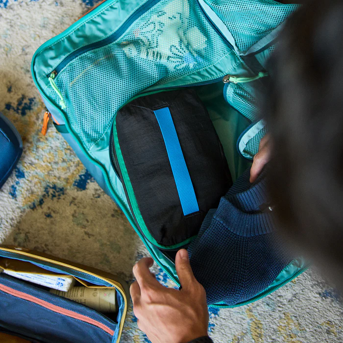 cotopaxi ���ȥѥ��� �ȥ�٥�ݡ��� CUBO 6L EXPANDABLE PACKING CUBE Black ������ 6��åȥ� �������ѥ���֥� �ѥå��󥰥��塼�� ���̡���ĥ��ǽ �������� ι�� �ȥ�٥� �����ȥɥ� ������ �����ĥ�����