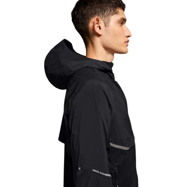 On ���� ���˥� ���㥱�å� Core Jacket ��� 1ME10330553 Black Ķ���� ������ɥ֥졼���� ���祮�� �ޥ饽�� ���������� ������桼�� ���� �ȥ졼�˥�